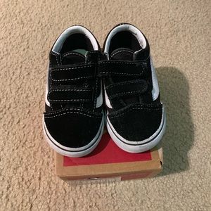 TODDLER VANS